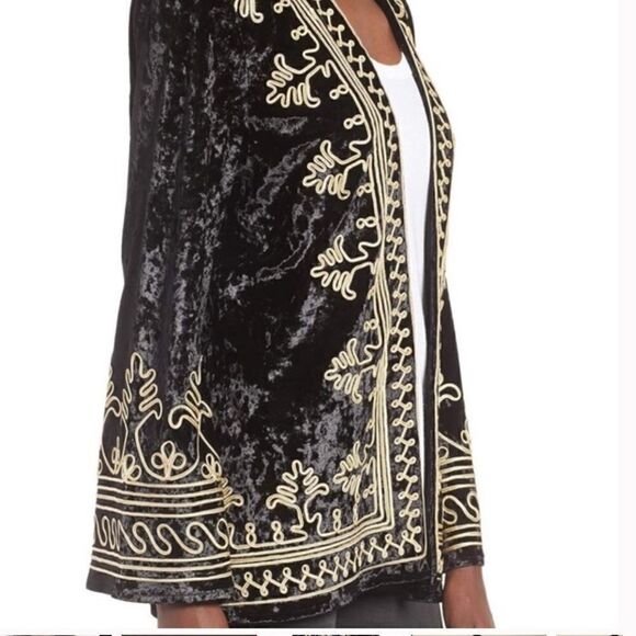 4SI3NNA Velvet Appliqué Black and Gold Jacket. - Picture 2 of 16
